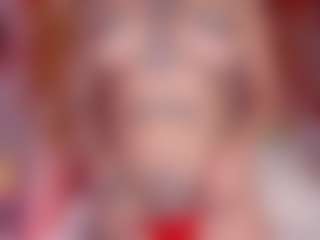 Live cam show with AliceBanks - HD Brown Hair on AdultVida.com