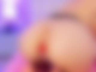 aliyah-sweet's Live Sex Cam Show