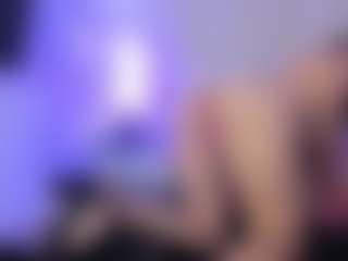 aliyah-sweet's Live Sex Cam Show