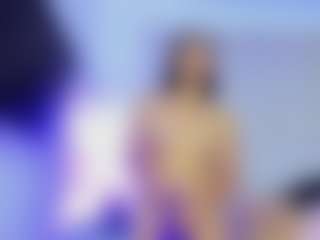 Live cam show with aliyah-sweet - Skinny on liverealitysex.com