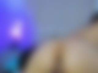 aliyah-sweet's Live Sex Cam Show