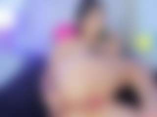 Live cam show with aliyah-sweet - Body Massage on Camsoda