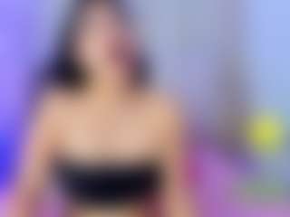 aliyah-sweet's Live Sex Cam Show