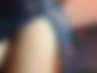 Amaarella28's Live Sex Cam Show