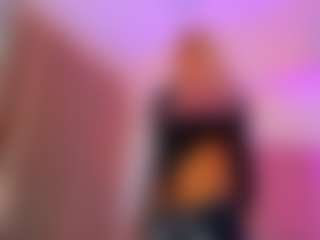 Live cam show with Chanell - Big Balls on SpunkLive