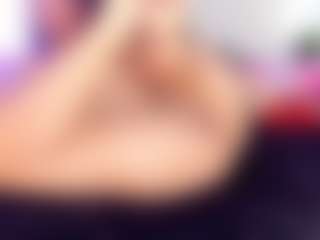 aurora-021's Live Sex Cam Show