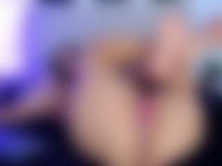 aurora-021's Live Sex Cam Show