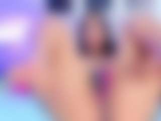 aurora-021's Live Sex Cam Show