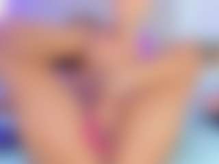 aurora-021's Live Sex Cam Show