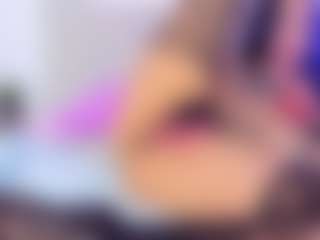 aurora-021's Live Sex Cam Show