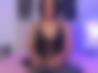 aurora-021's Live Sex Cam Show