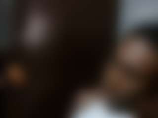 Live cam show with CamilaTs1 - Beardy on CamSextacy