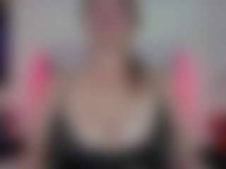 Live cam show with cristal-laurentt - New Lovense on Hubzter Live