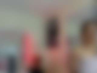 Live cam show with cristal-laurentt - Middle Aged on dropp.cam