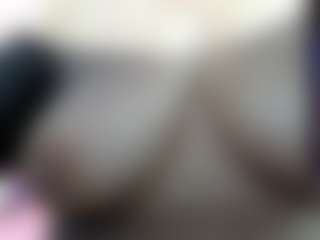 Live cam show with cristal-laurentt - Blonde Hair Middle Aged on sexylivex.com