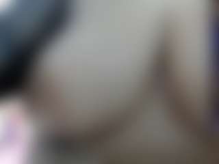 Live cam show with cristal-laurentt - Blonde Hair on fuklive.com