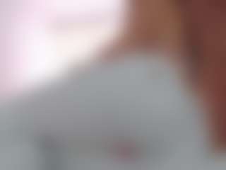 Live cam show with Dollface14 - Brown Hair on Adult Interactions