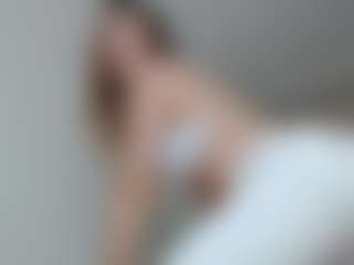 Live cam show with Dollface14 - Brown Hair on Dare Cams