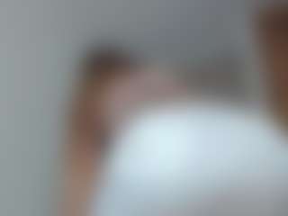 Live cam show with Dollface14 - Brown Hair on Gym Cam Girls