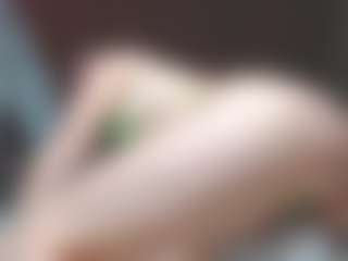 Live cam show with Dollface14 - Athletic on Camsoda
