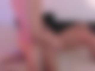 karoll1mathias's Live Sex Cam Show