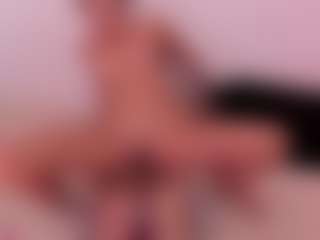 Live cam show with karoll1mathias - Teen (18+) on CamClone