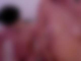 Live cam show with karoll1mathias - Strip on CamwithHer