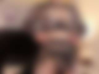 LaurynBm's Live Sex Cam Show