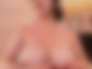 LaurynBm's Live Sex Cam Show