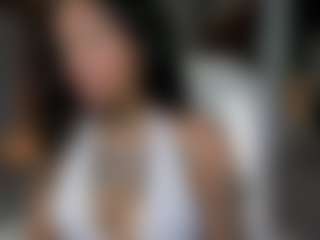 Live cam show with LiliLanner - Tiny on Camsoda