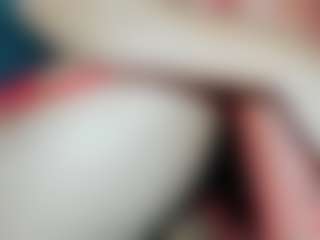 Live cam show with Lissa-jhonsoon - Dildo Or Vibrator Granny on Camsoda