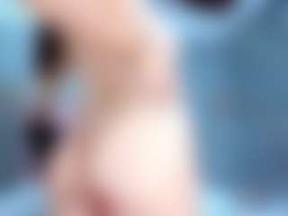 Live cam show with Lissa-jhonsoon - Trimmed Granny on Gym Cam Girls