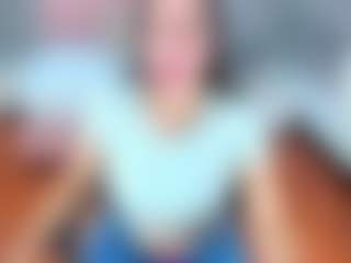Live cam show with Lissa-jhonsoon - Granny on Camsoda