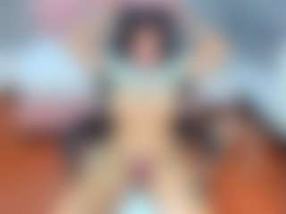Live cam show with Lissa-jhonsoon - Granny on parknlotfishbdy