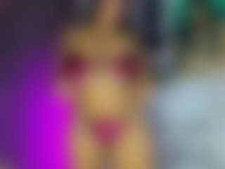 Live cam show with Mia - Hairy Pussy on CamClone