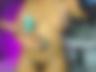 Mia's Live Sex Cam Show