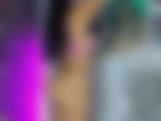 Mia's Live Sex Cam Show
