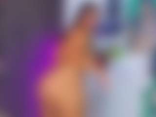 Mia's Live Sex Cam Show