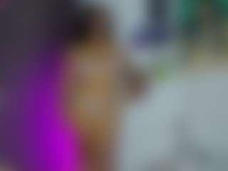 Live cam show with Mia - Thick on madthumbs