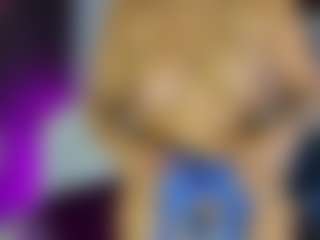 Live cam show with Mia - Ebony on madthumbs | colombia