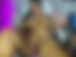 Mia's Live Sex Cam Show