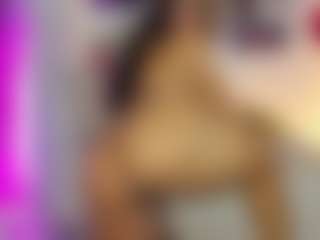 Live cam show with Mia - Twerk on Dare Cams