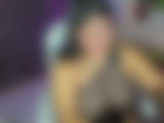 Live cam show with Mia - Tittyfuck on madthumbs
