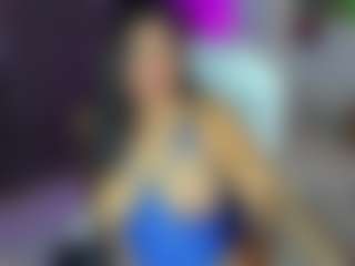Live cam show with Mia - Tittyfuck on Instabang