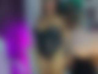 Live cam show with Mia - Ebony Big Tits on fapnchat