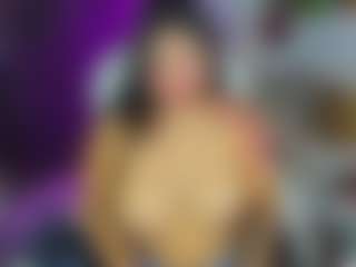 Live cam show with Mia - Colombia on Camsoda
