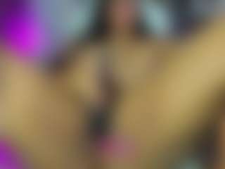 Mia's Live Sex Cam Show