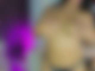 Live cam show with Mia - Black Middle Aged on https://playwithruby.com
