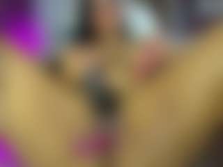 Live cam show with Mia - Lush Latina on Camsoda | colombia