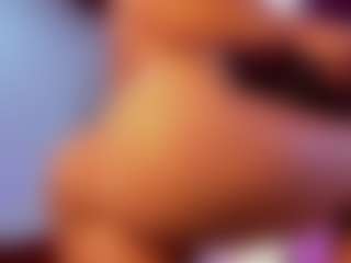 Live cam show with Nina Vega - HD on StripNow